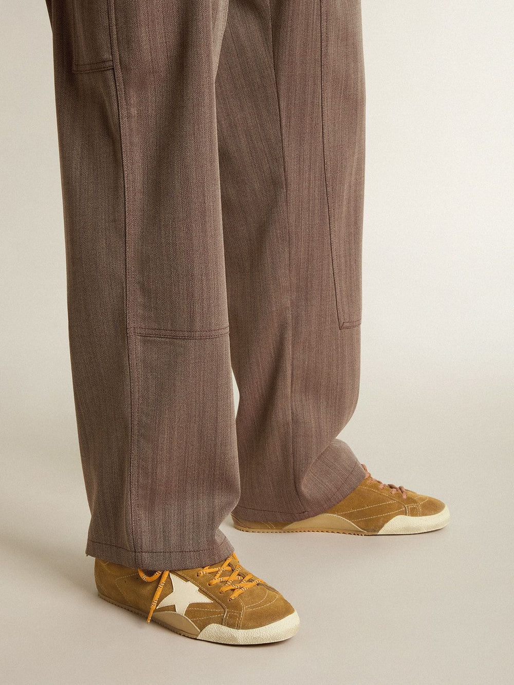 Men's True-Star in tobacco-colored suede with white star and platinum heel tab