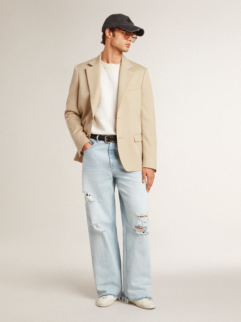 Stardan in leather with all-over lettering and ice-gray suede star