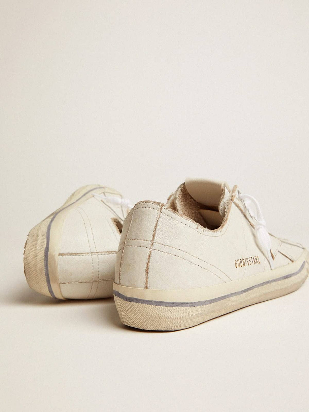 Men's V-Star in white leather with white star and light blue stripe on the foxing