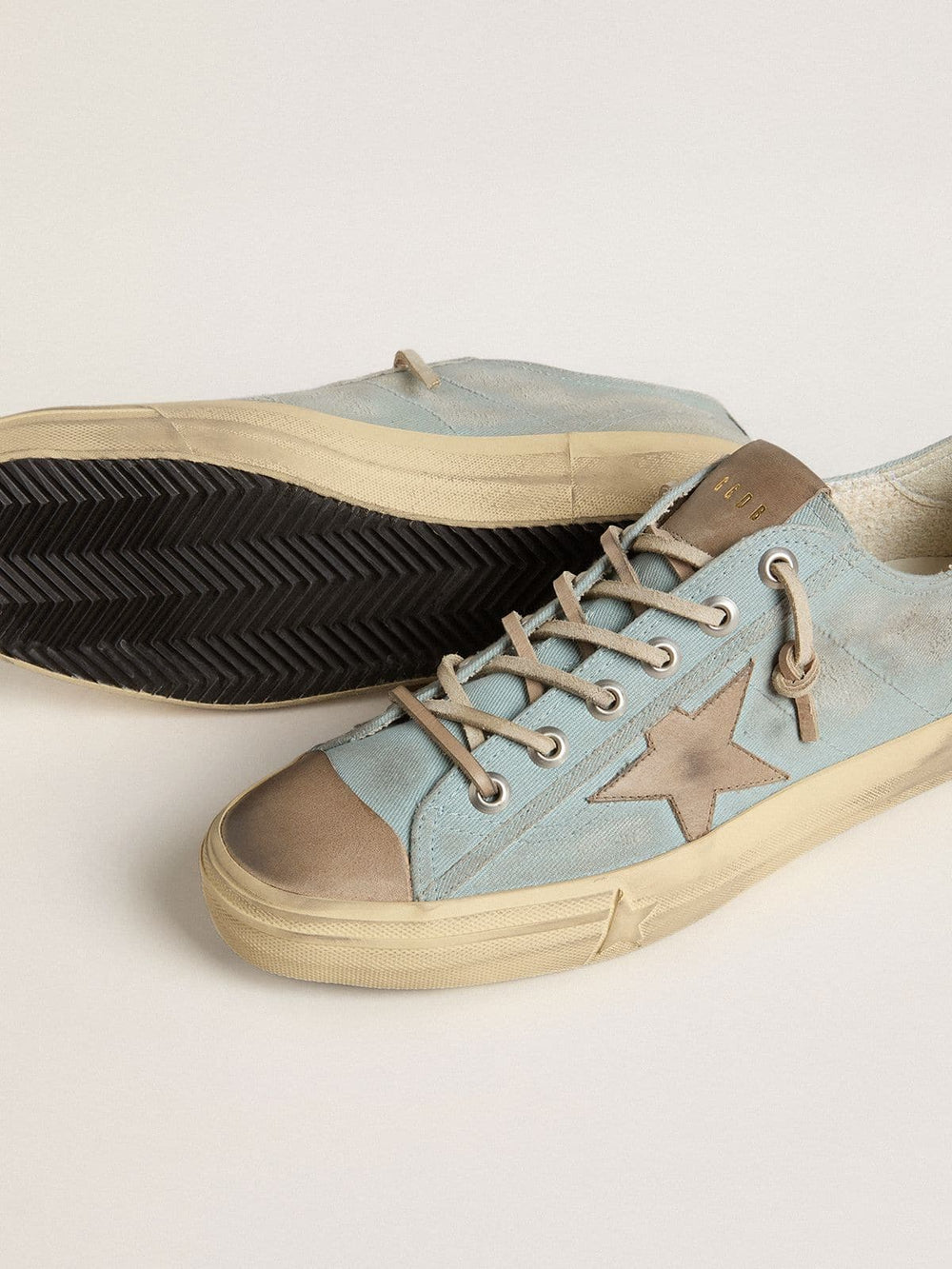 Men's V-Star in light blue canvas with dove-gray leather star