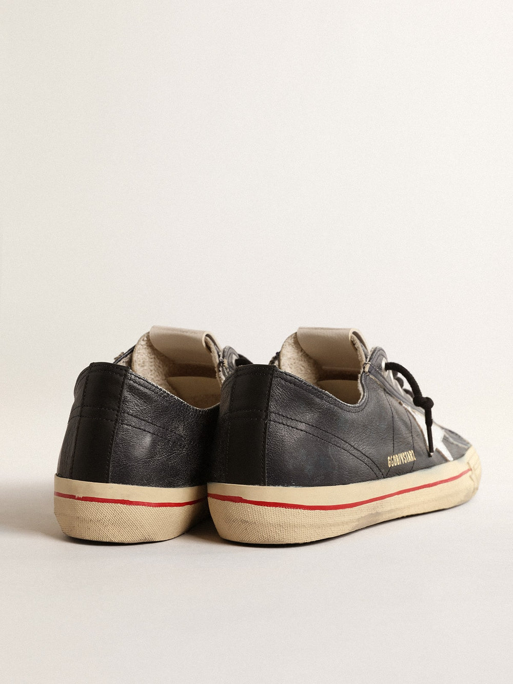 V-Star in blue leather with silver metallic leather star