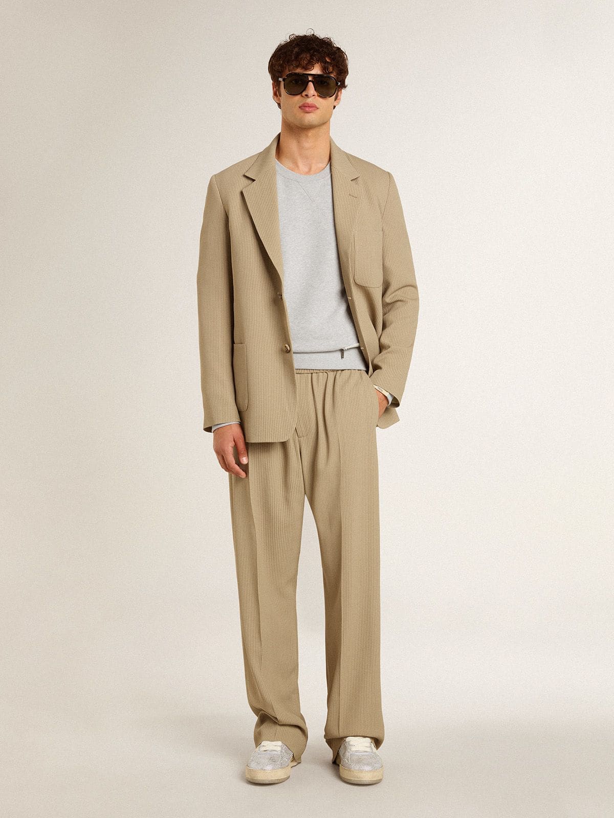 Forty2 in white leather and Swarovski crystals with white TPU star