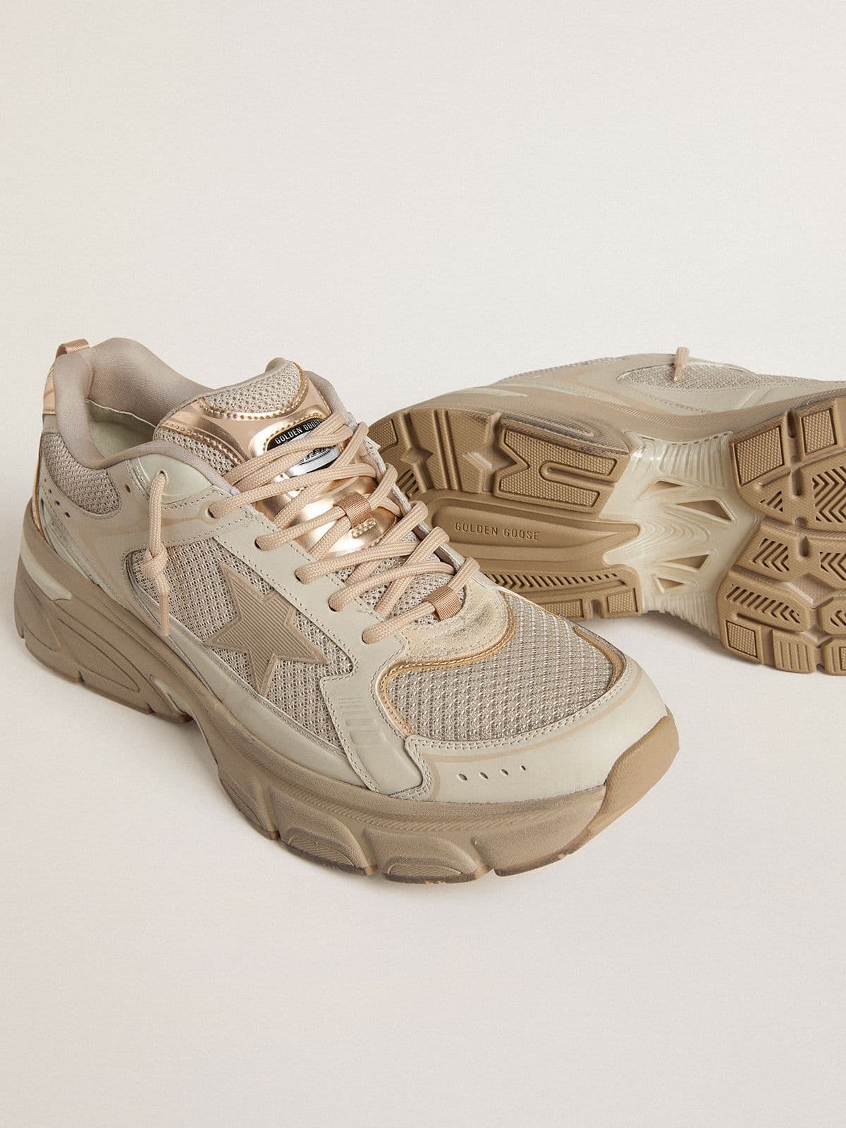 Men’s Lightstar in dove-gray leather and mesh with beige TPU star