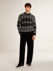 Men’s crew neck wool blend sweater with jacquard argyle design