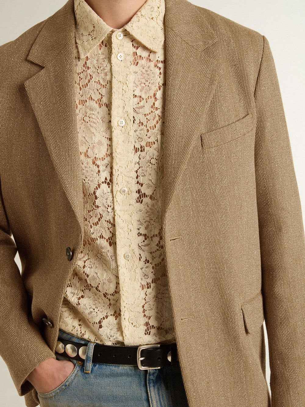 Men's single-breasted blazer in a sand-colored chevron linen blend.