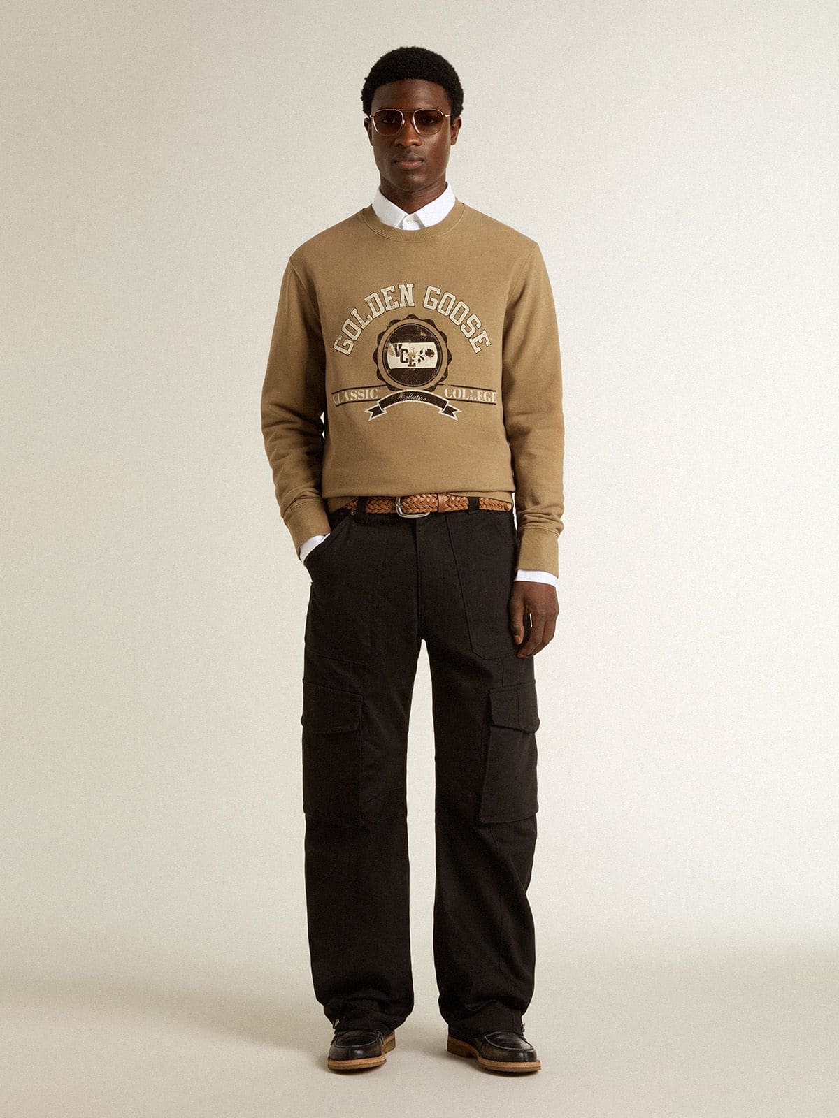 Men's beige cotton sweatshirt with print on the front