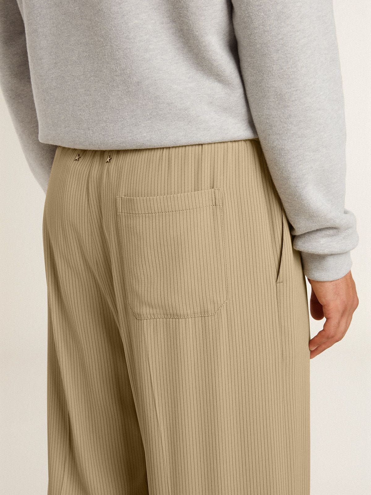 Men's travertine-colored joggers
