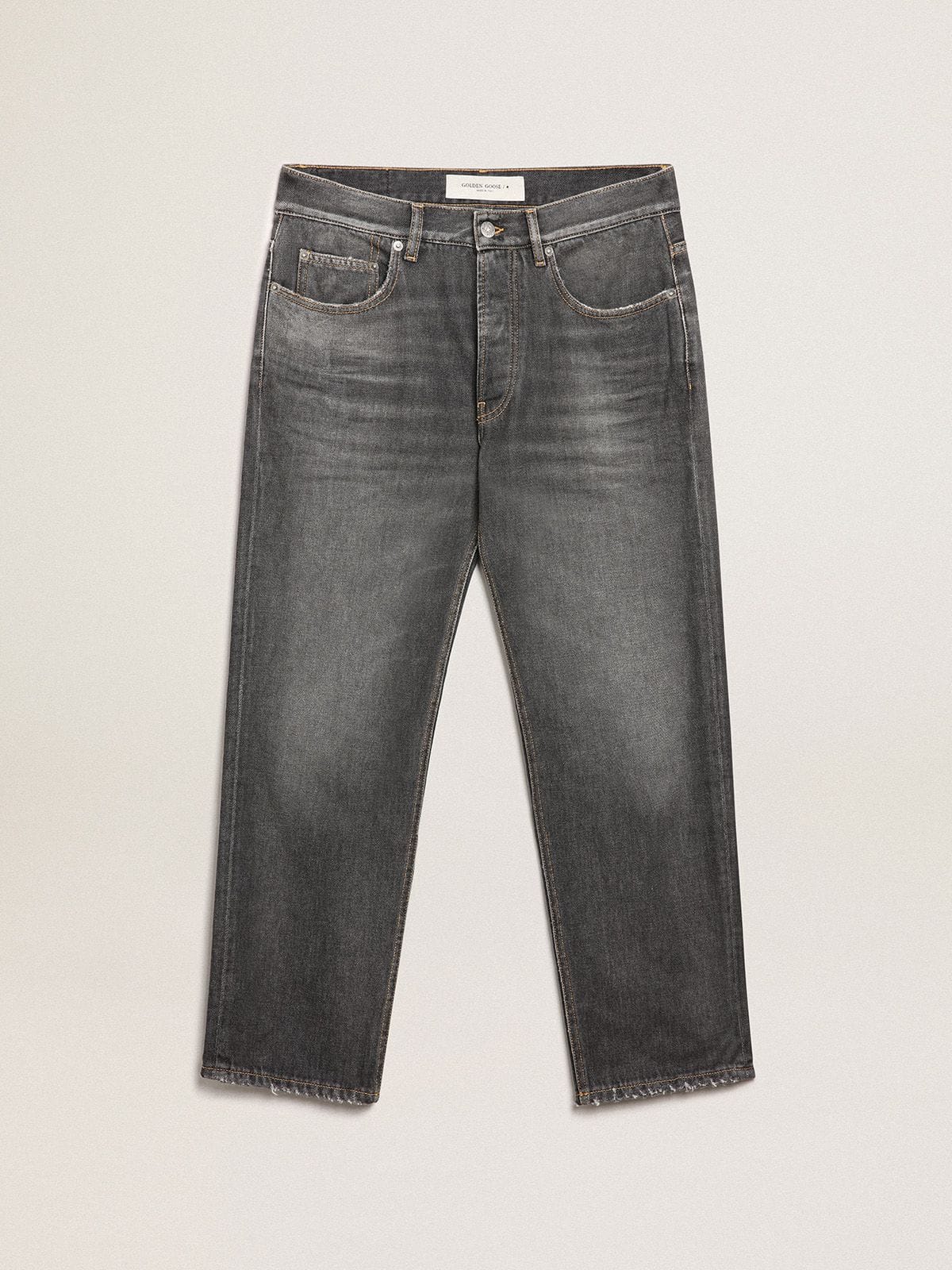 Men’s stonewashed-effect black jeans