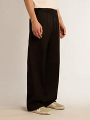 Men’s joggers in black wool