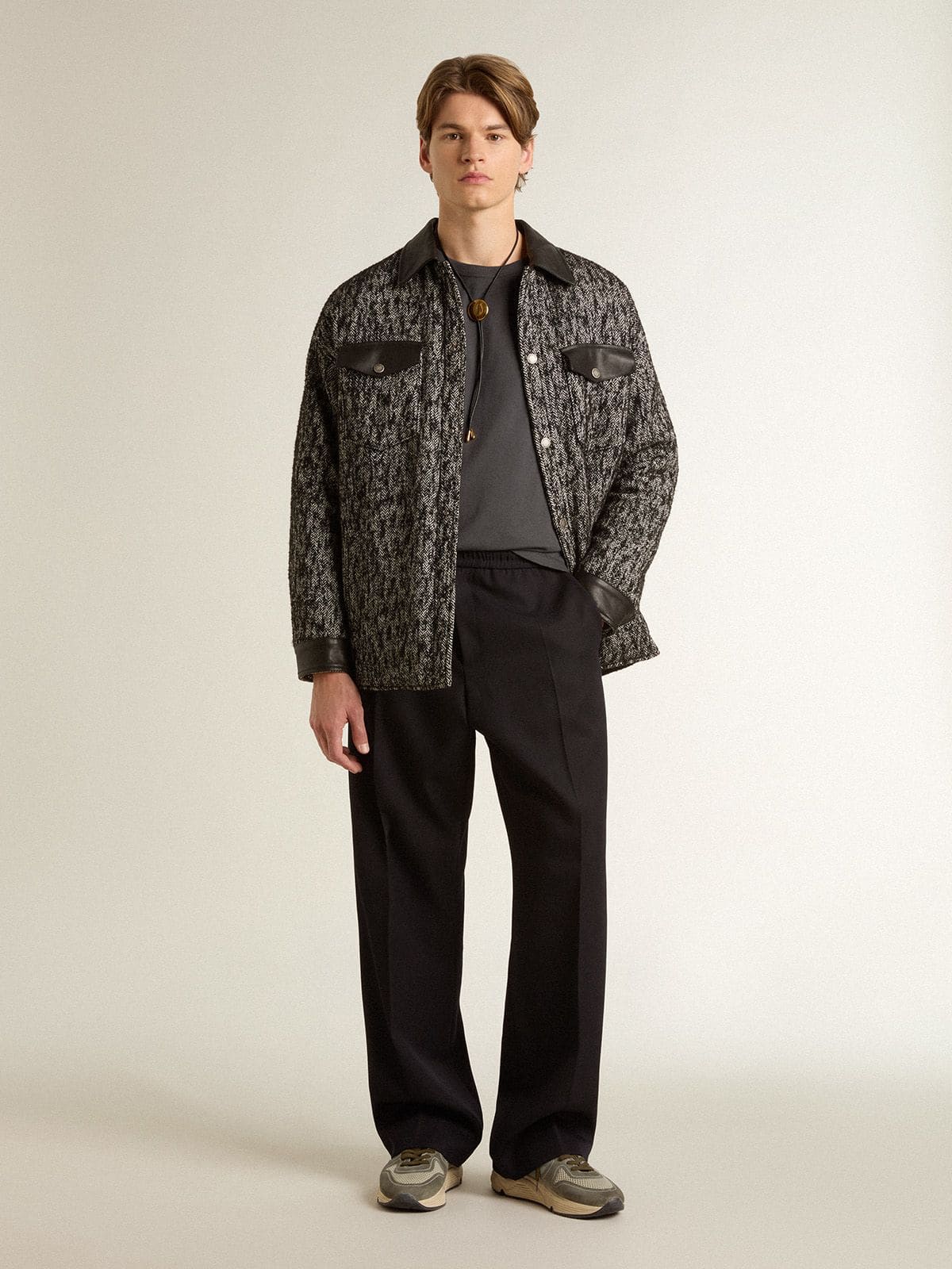 Men's T-shirt in anthracite-colored cotton with print on the chest