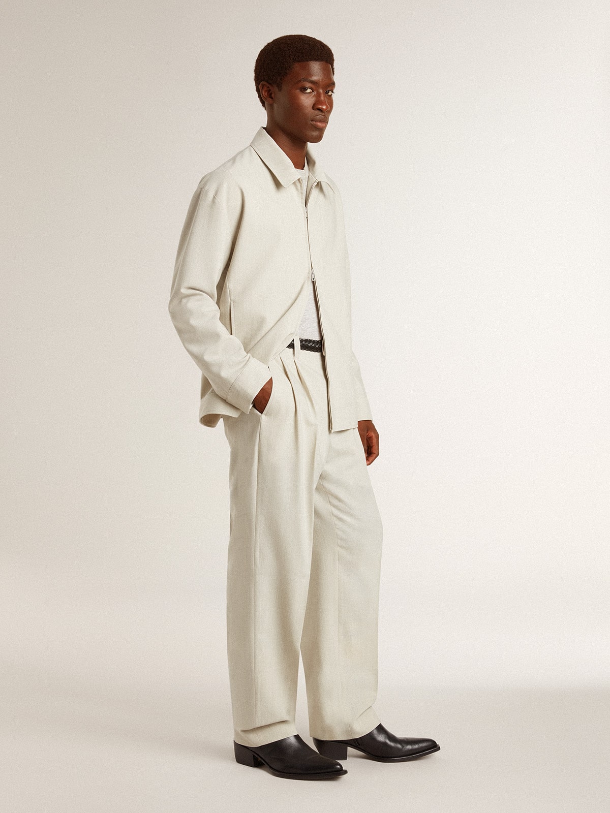 Men's gray T-shirt with black lettering