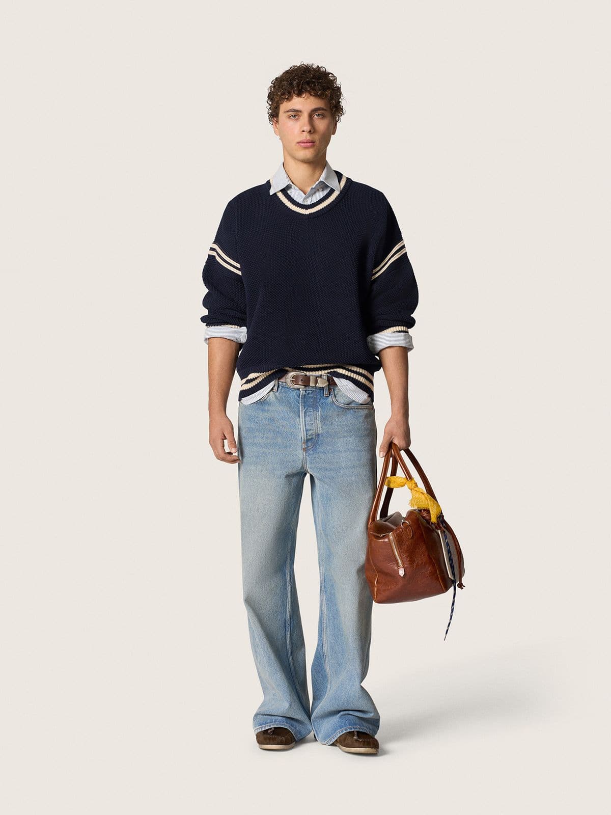 Men's shirt with narrow stripes