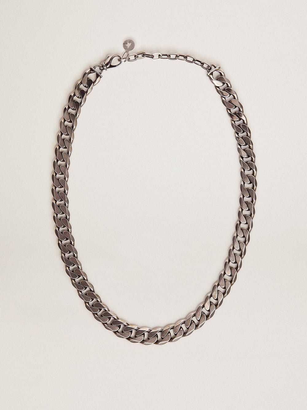 Men's antique silver-colored chain necklace