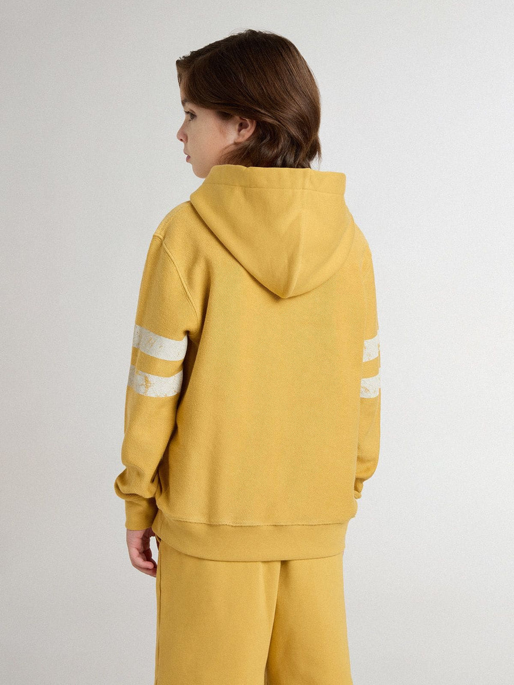 Kids’ yellow sweatshirt with vintage print