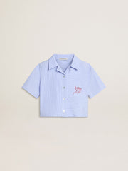Girls' cropped shirt in striped light blue cotton