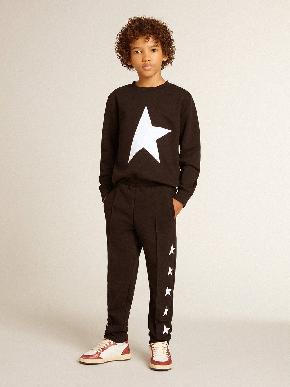 Boys’ black sweatshirt with white maxi star on the front
