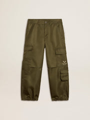 Kids cargo pants in military green