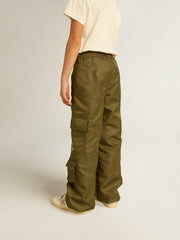 Kids cargo pants in military green