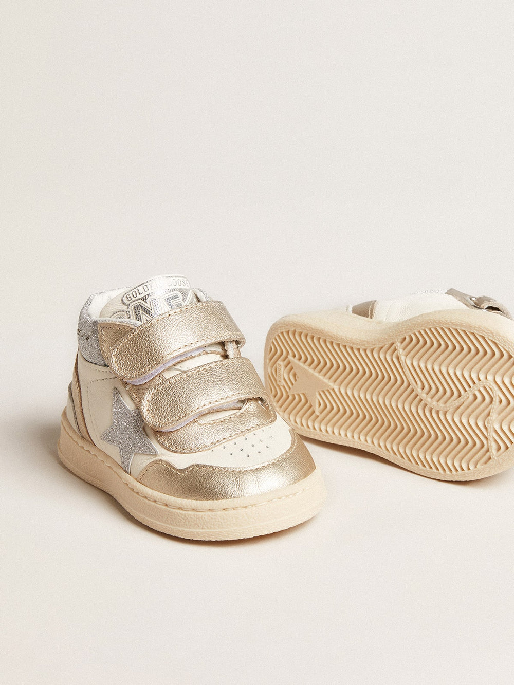 June Junior in nappa and metallic leather inserts with glitter star