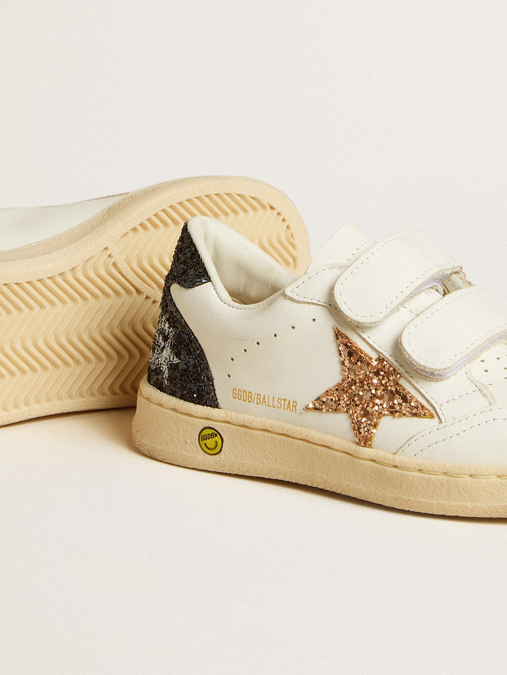 Junior Ball Star in white nappa with glitter star heel tab and heel