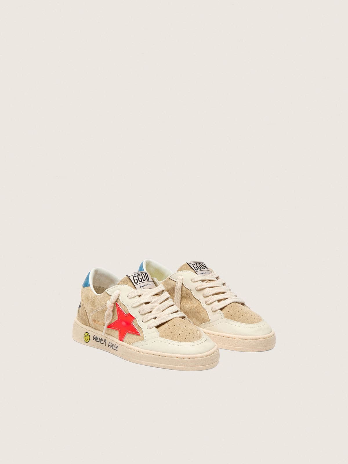 Ball Star Junior in beige suede with red star and light blue heel tab