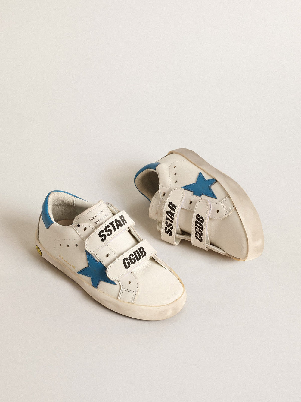 Young Old School in leather with light blue star and heel tab