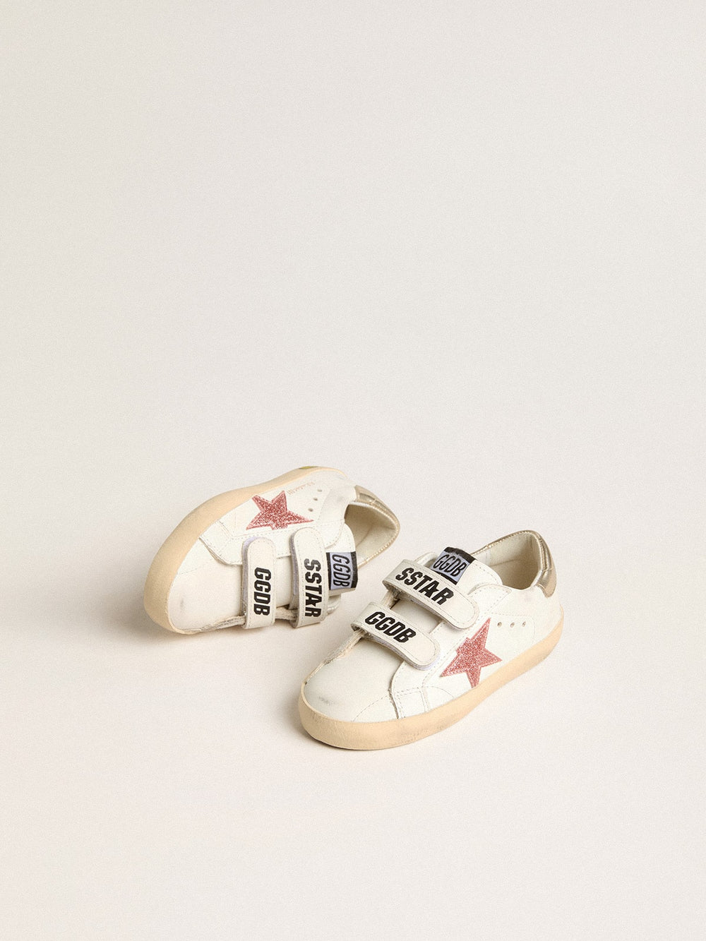 Young Old School in leather with metallic peach leather star