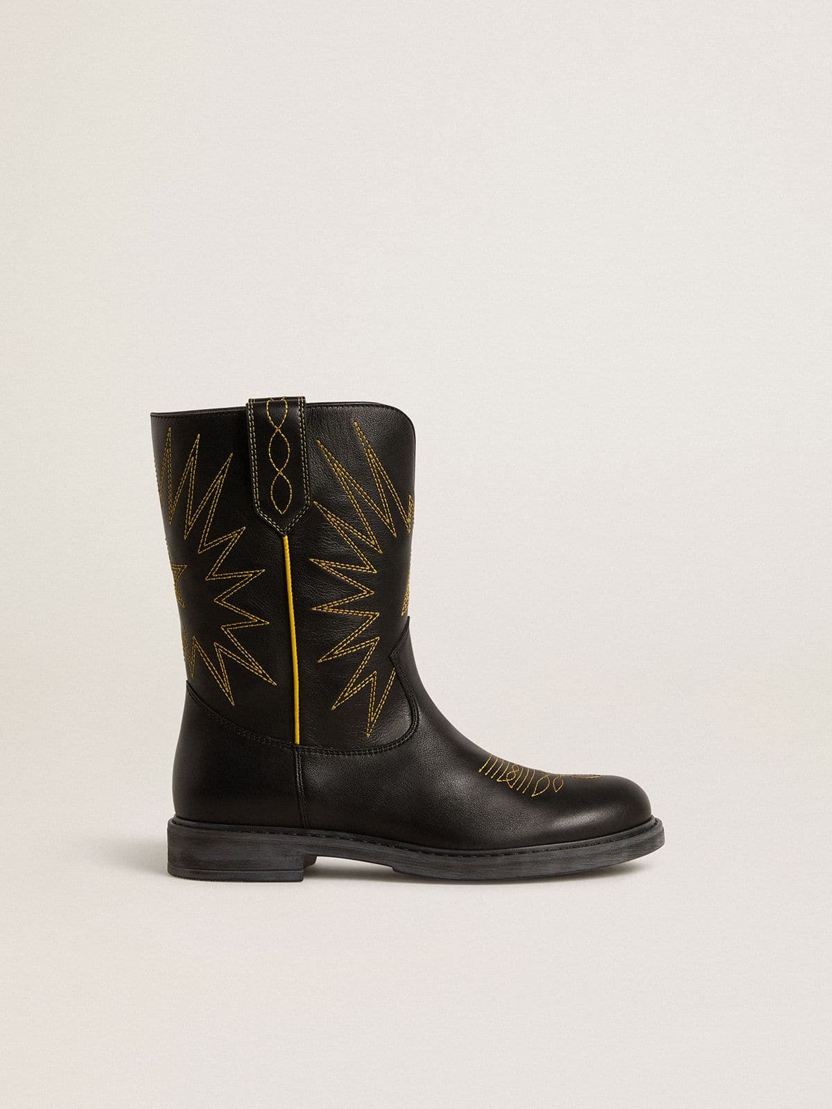 Wish Junior boots in black leather with yellow star embroidery