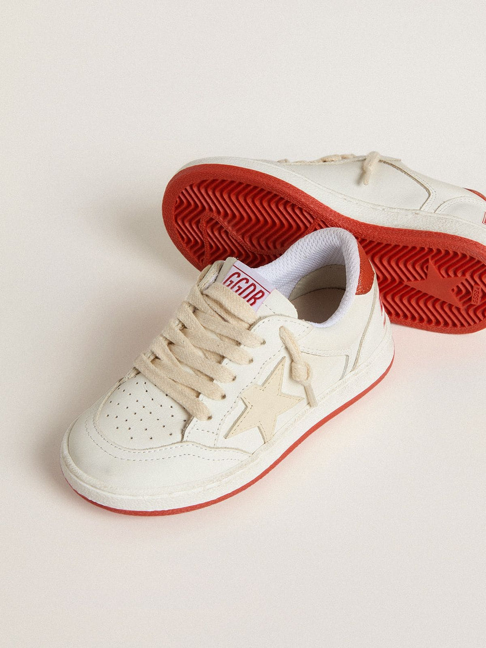 Young Ball Star in leather with cream-colored star and red leather heel tab