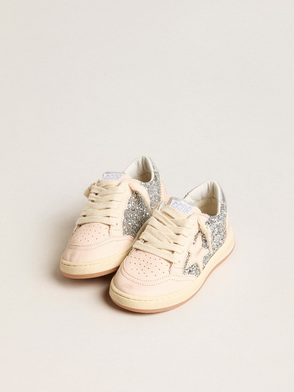 Young Ball Star in glitter with silver metallic leather heel tab