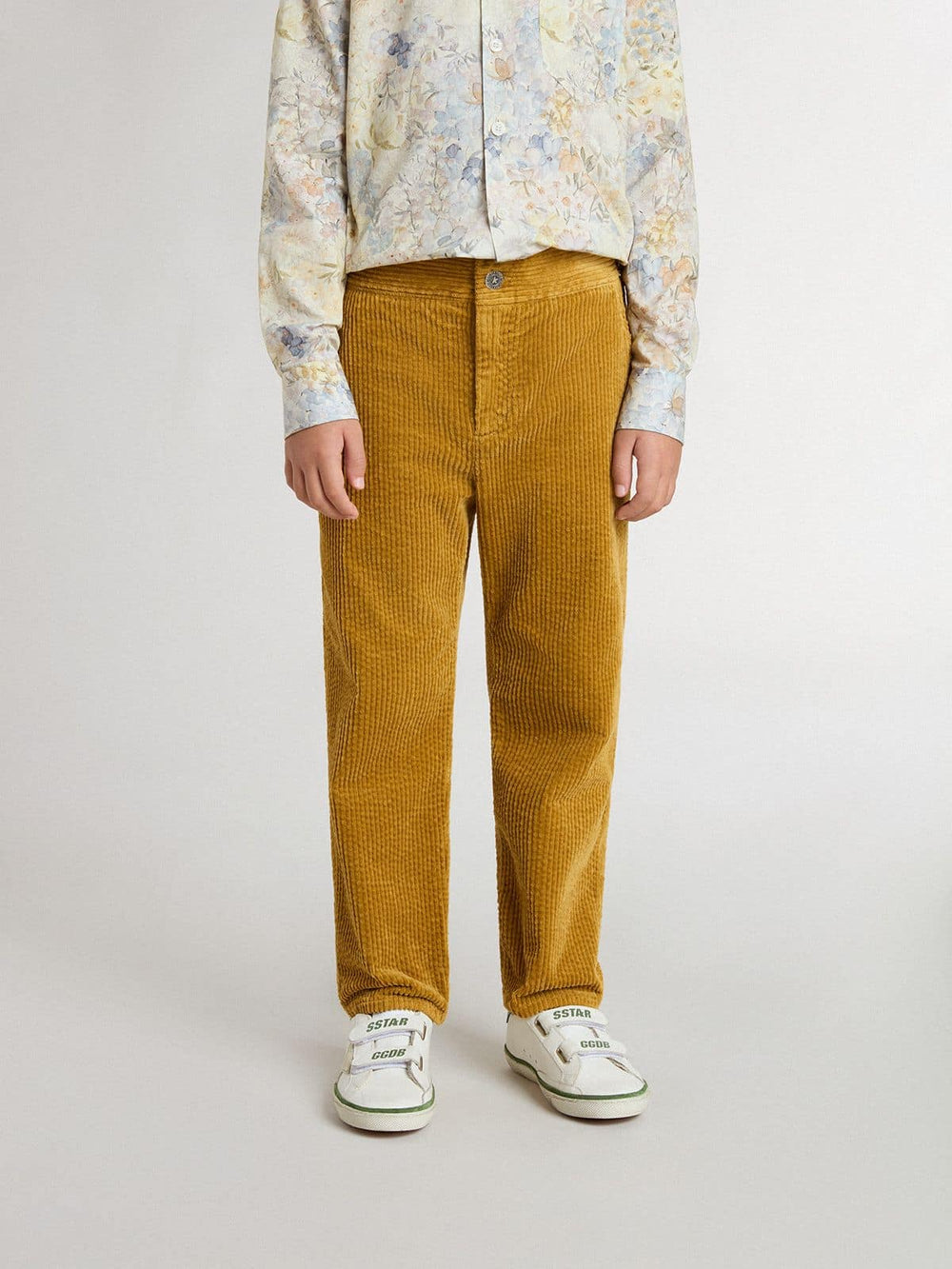 Boys' tobacco-colored chino pants with embroidery