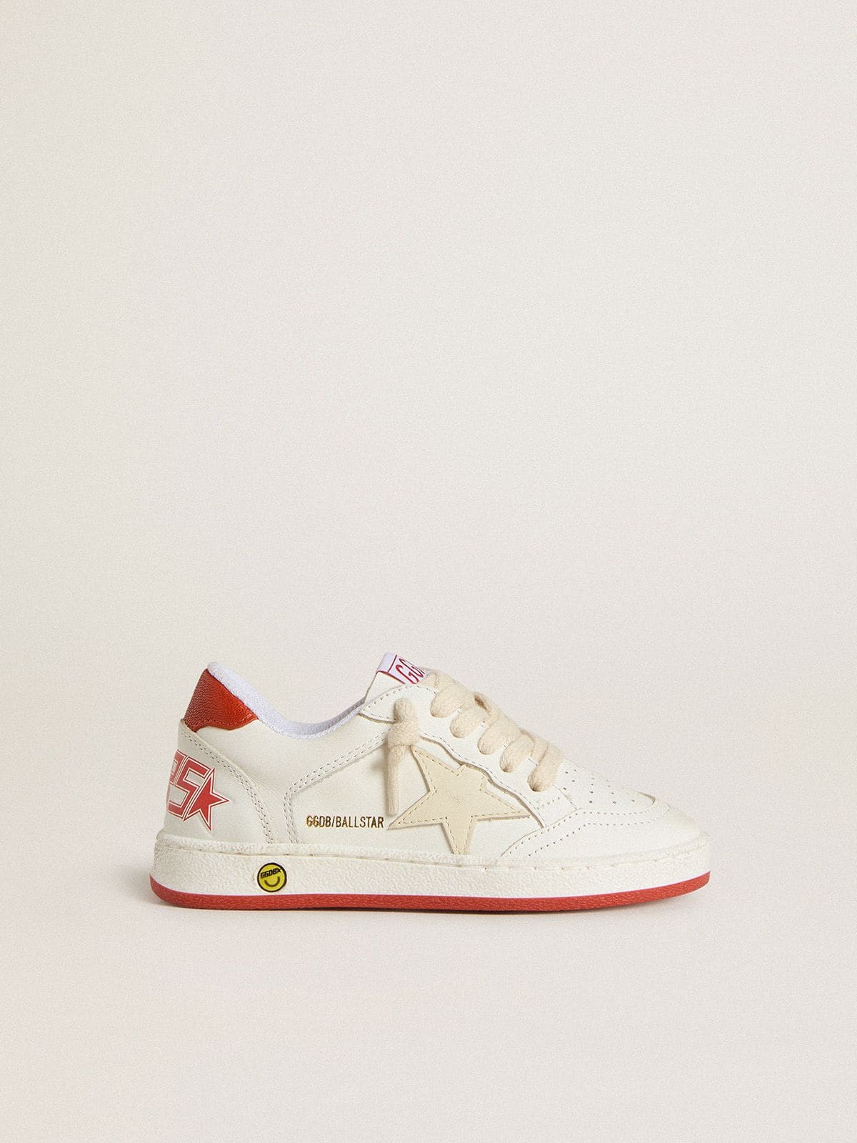 Junior Ball Star in leather with cream-colored star and red leather heel tab