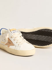 Young Super-Star in nappa leather with a beige star and blue heel tab